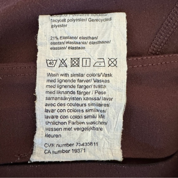 Girlfriend Collective Maroon Compressive High-Rise Legging, Size XS - Picture 8 of 8